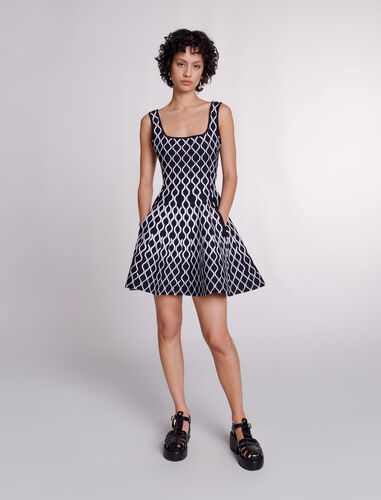 Short patterned knit dress : Dresses color Black / White