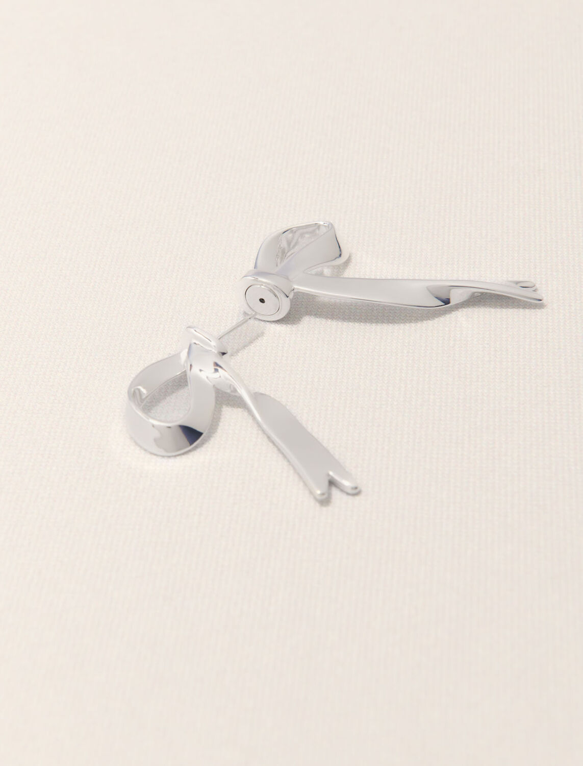 Silver bow earring -  - MAJE