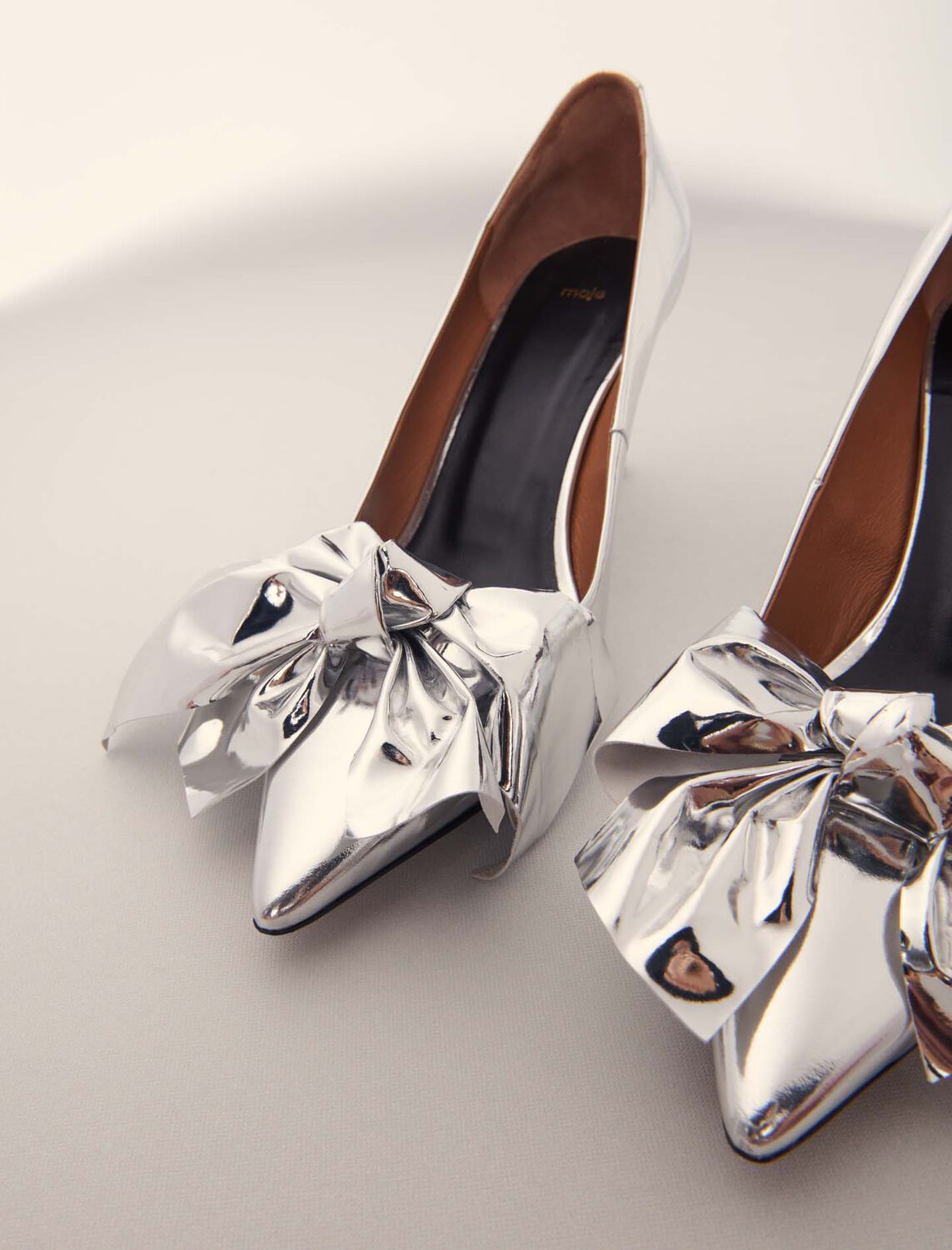 Leather pumps with bow detail - null - MAJE