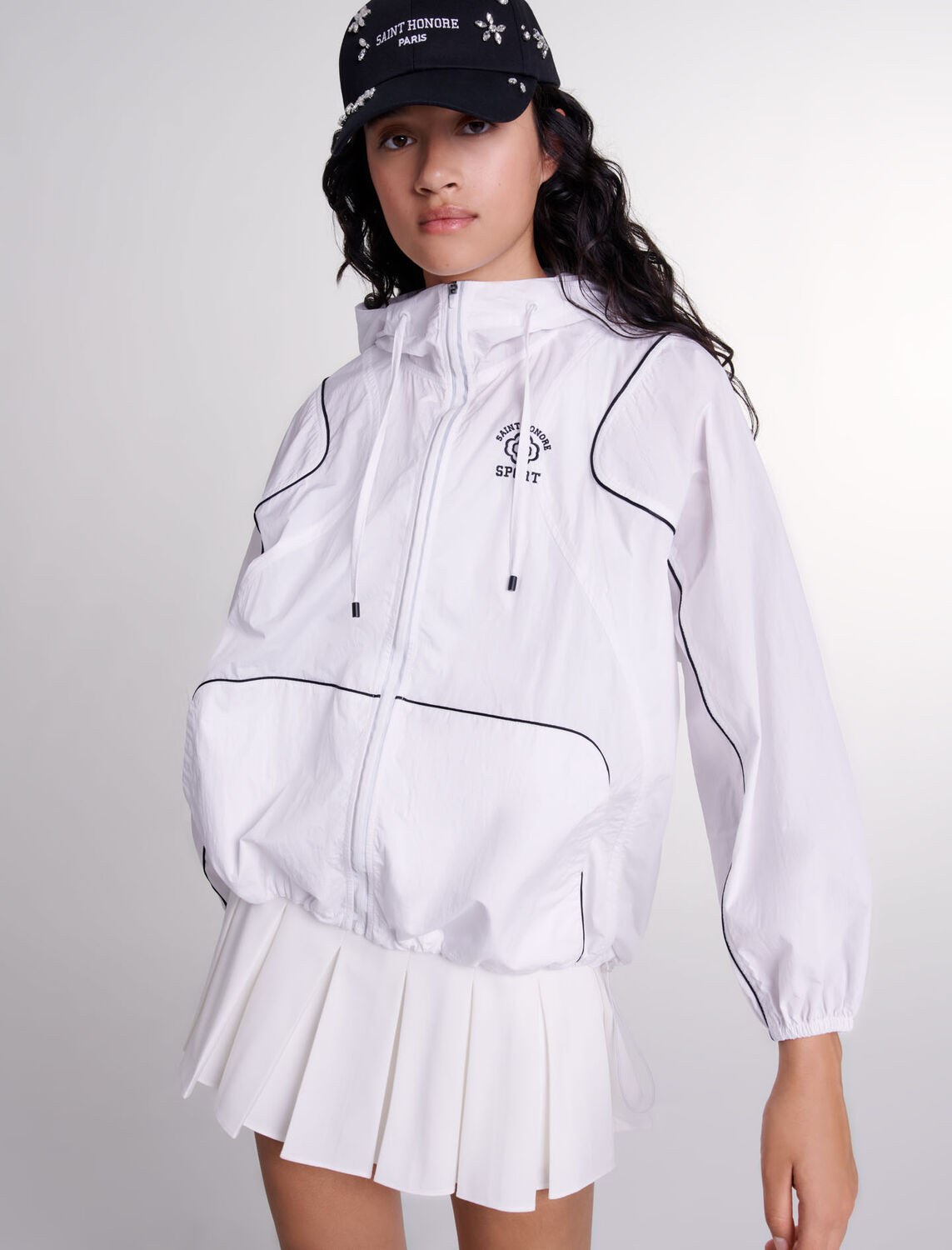 Hooded windbreaker : Sport Capsule color 