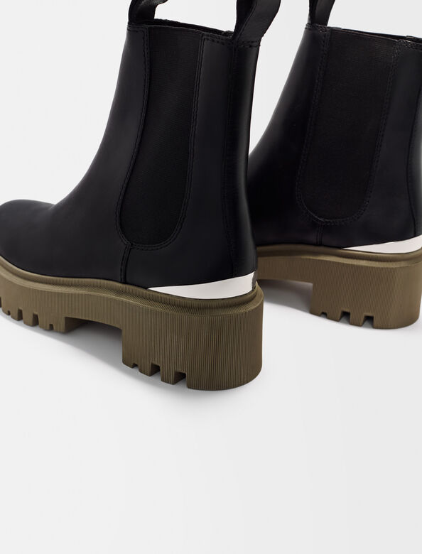 Chelsea boots with khaki platform sole : Shoes color 
