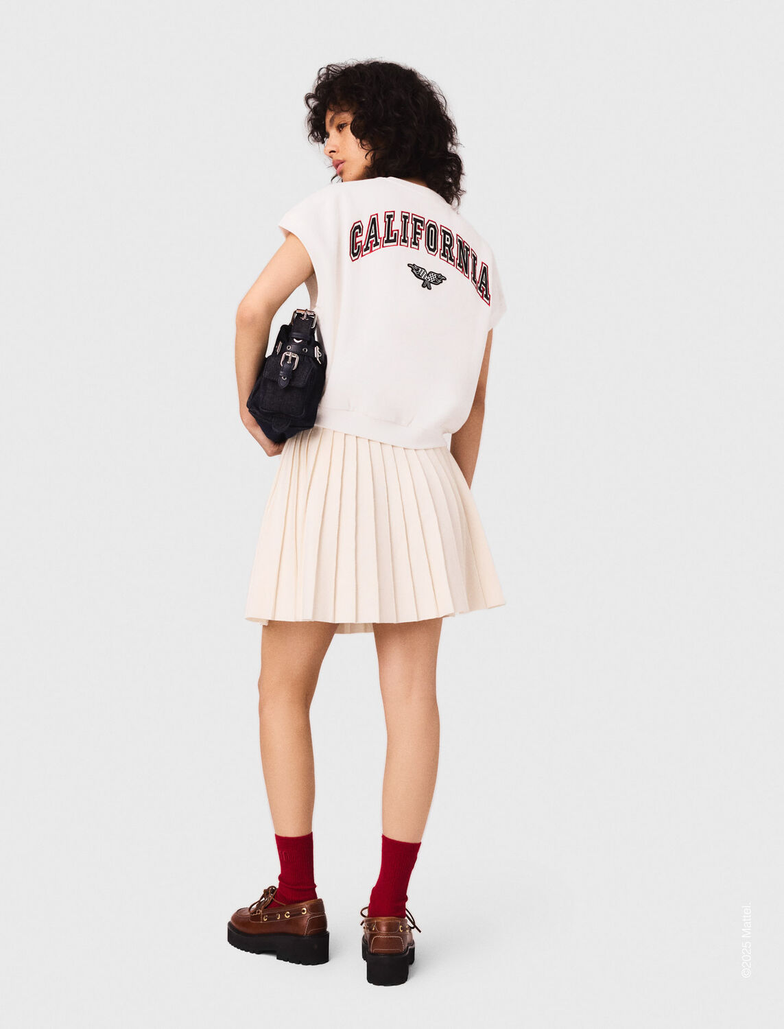 Embroidered logo crop sweatshirt : Tops color White