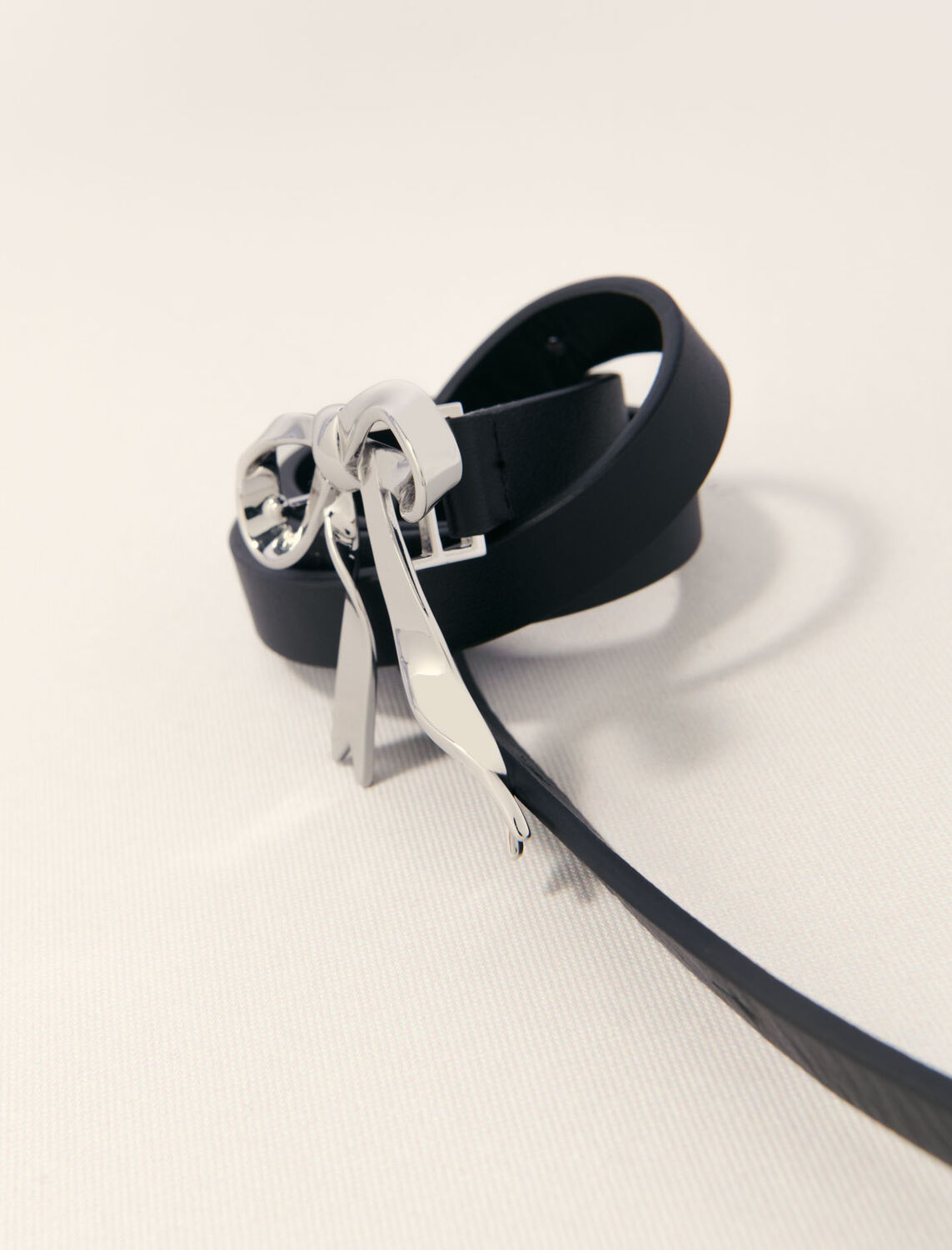 Slim leather bow belt - Belts - MAJE