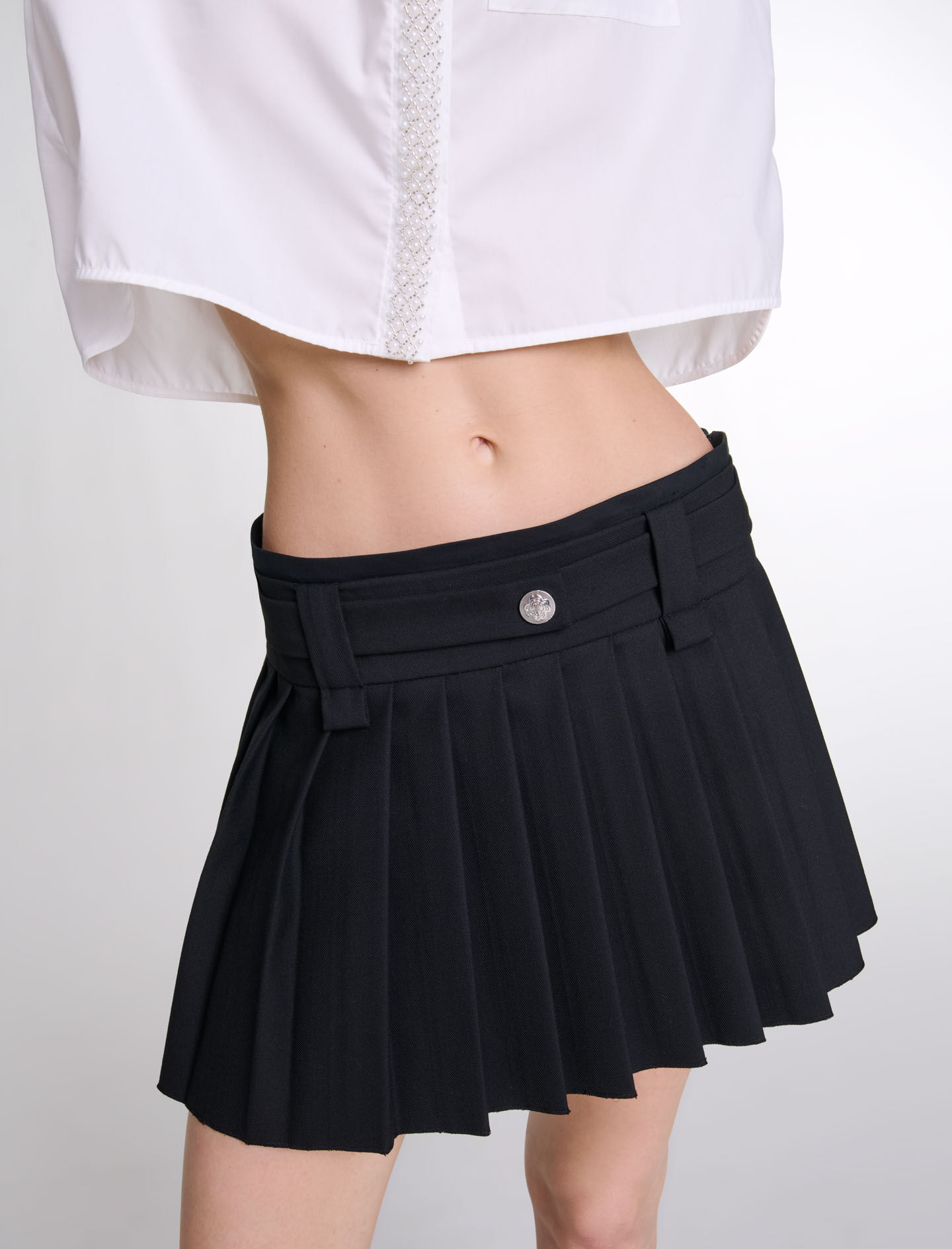 Short full pleated skirt sale