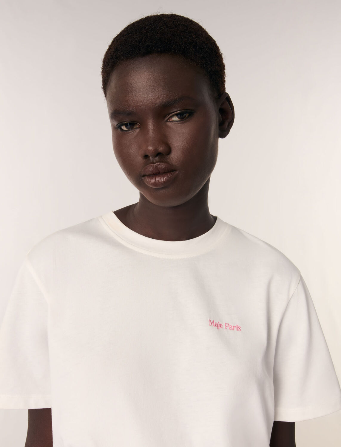 maje : T-Shirts 顏色 米白色/OFF WHITE