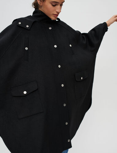 宽松斗篷设计外套 : Coats & Jackets 顏色 黑色/BLACK