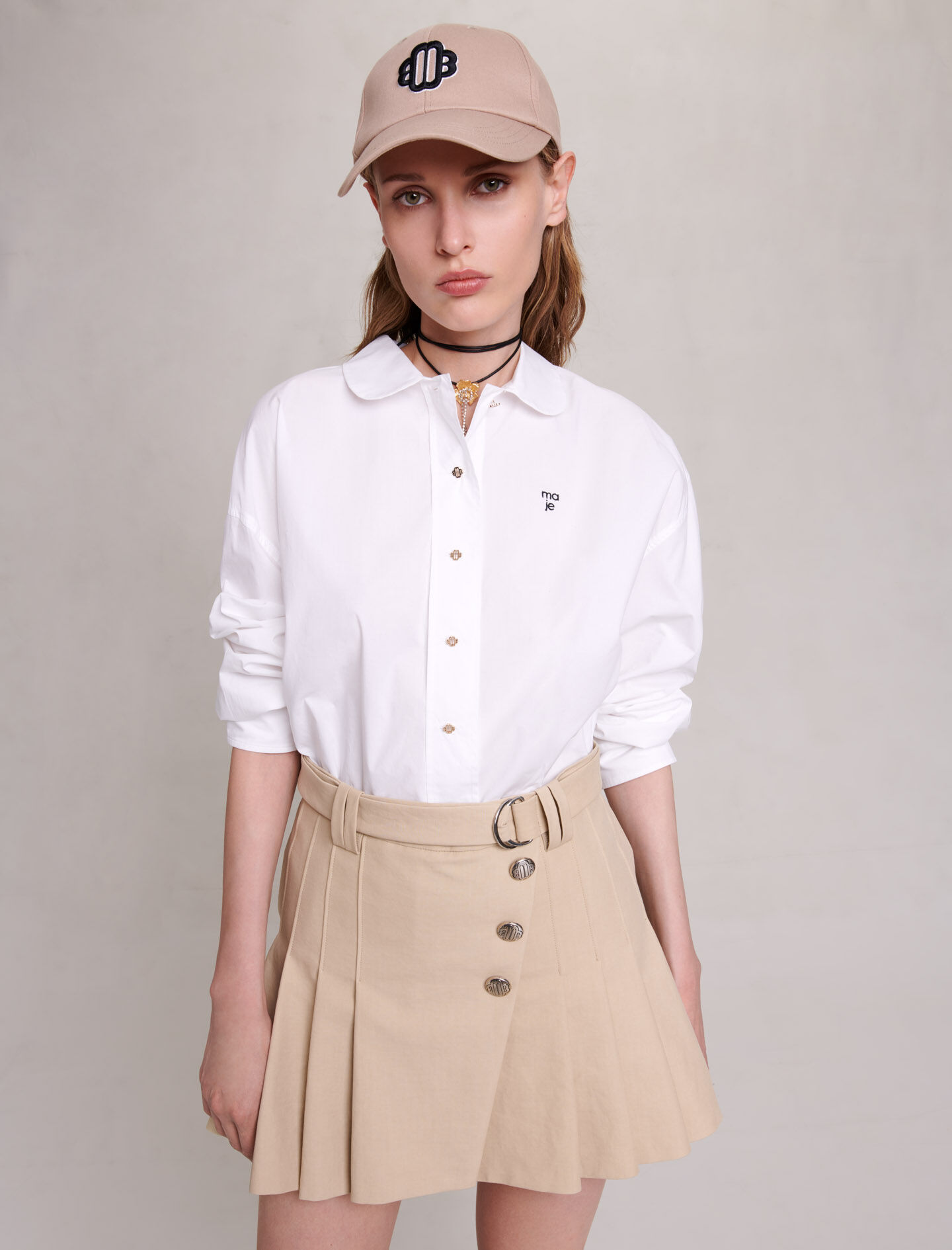 Short full pleated skirt shop