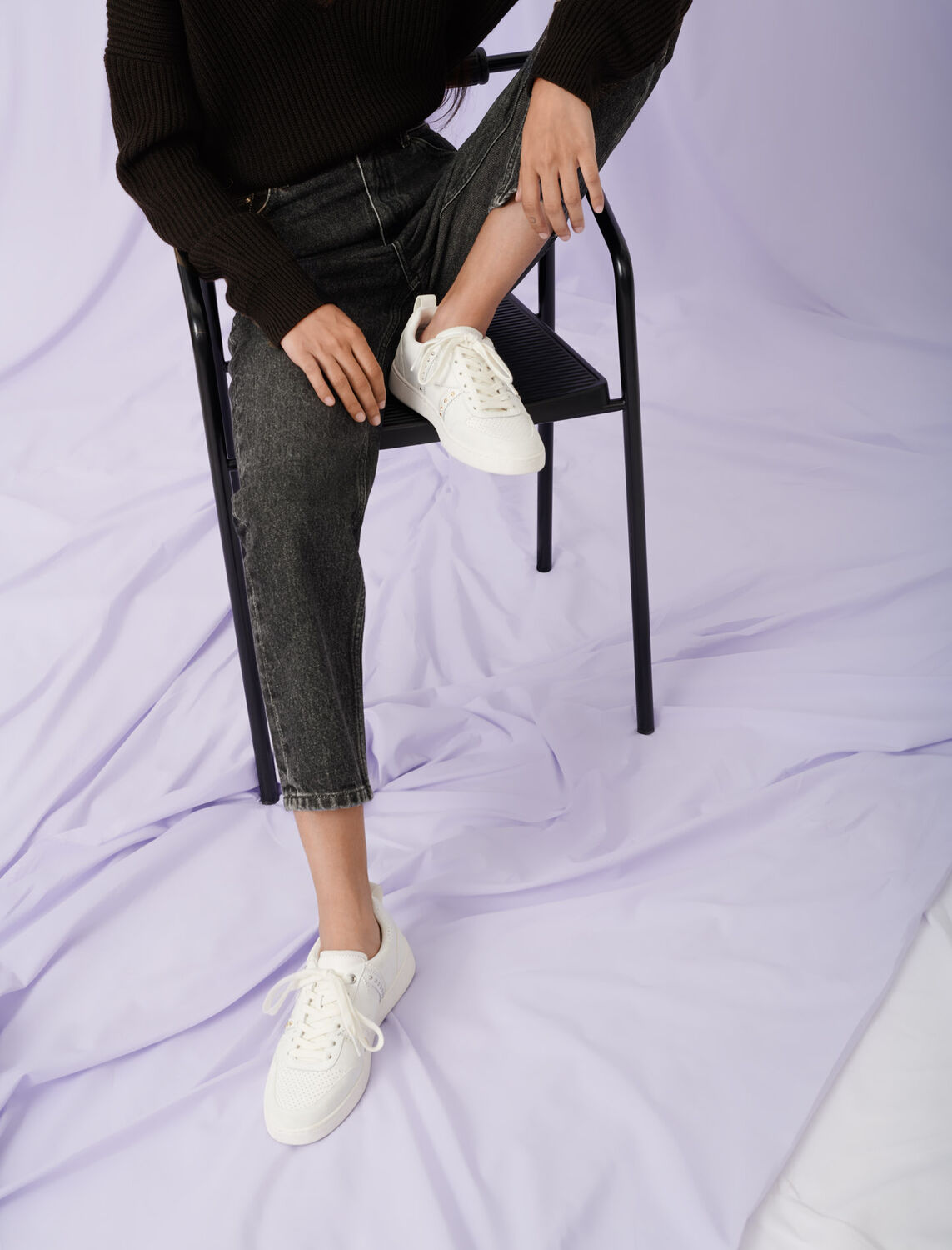 Studded white leather sneakers : Sneakers color 