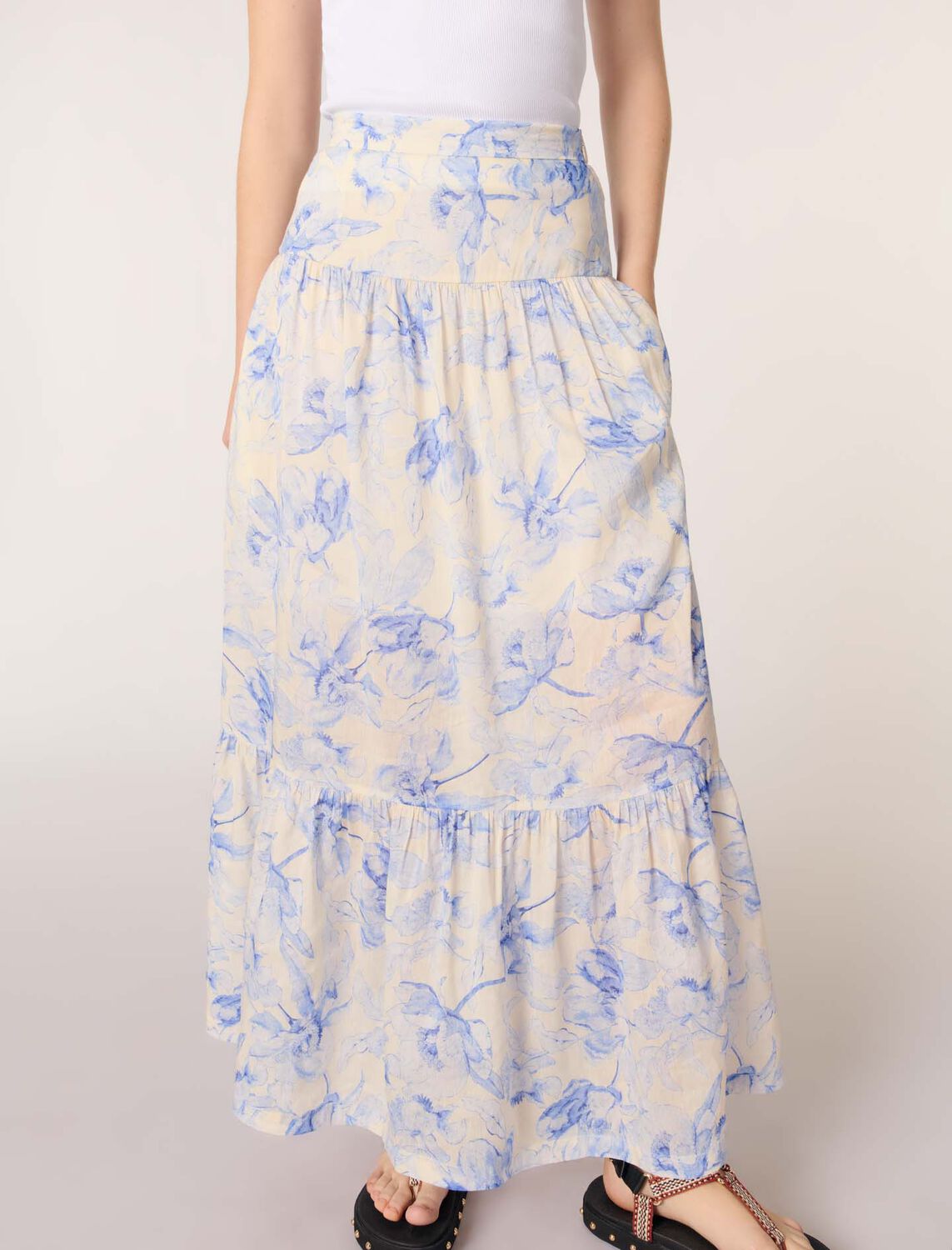 Floral maxi skirt : Skirts & Shorts color Blue flower print ecru base