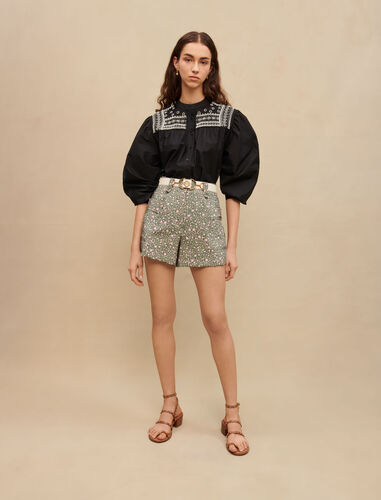 Rosebud-print shorts : Skirts & Shorts color roses button