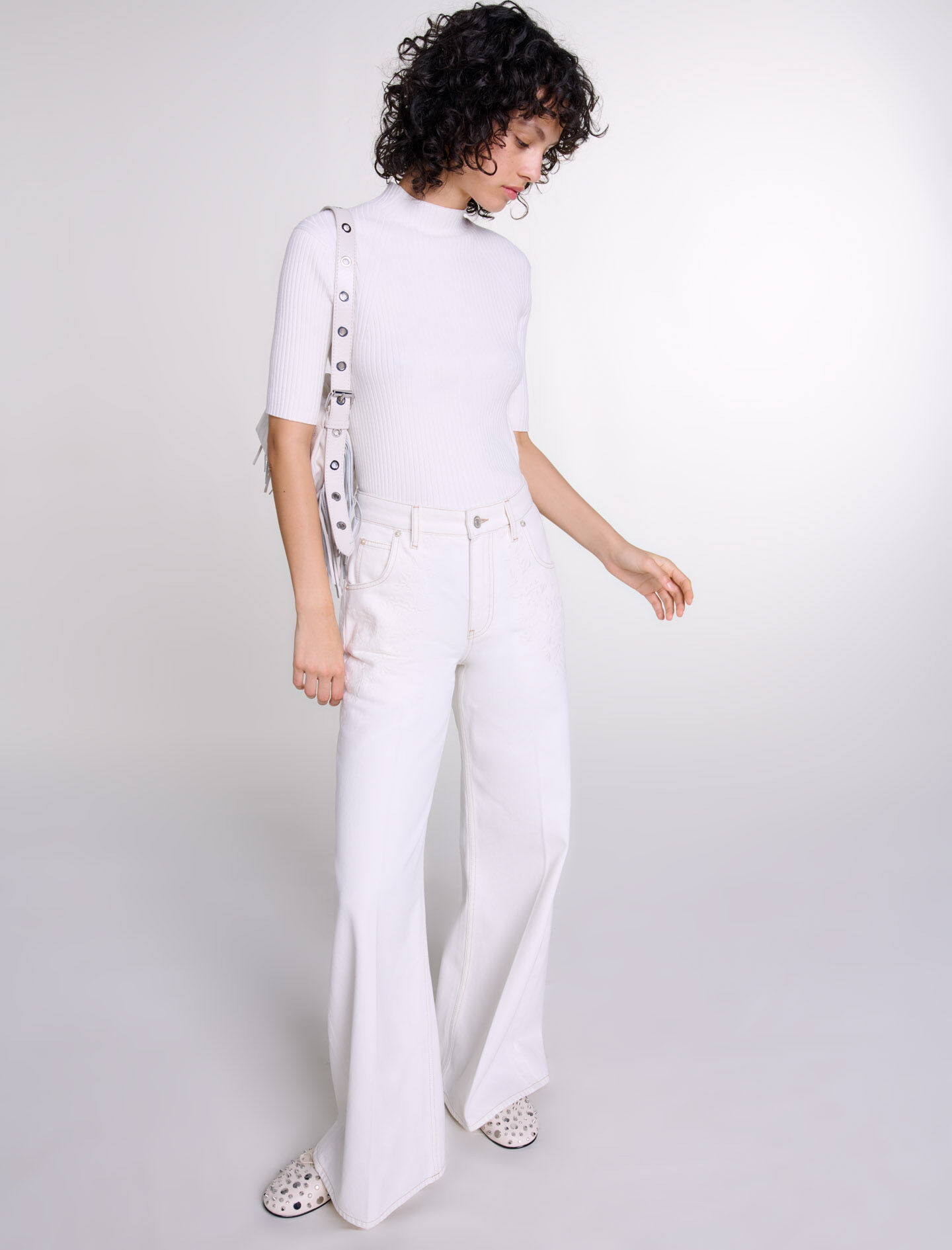 124PLOOM Embroidered high-waisted jeans - Qixi Collection