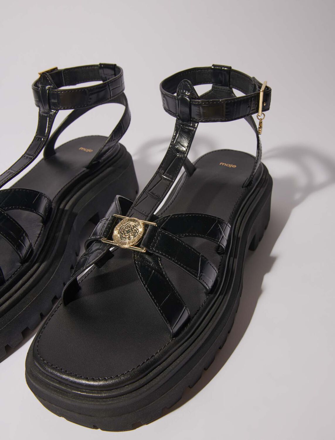 Flat sandals with tread - Fall-Winter Collection - MAJE
